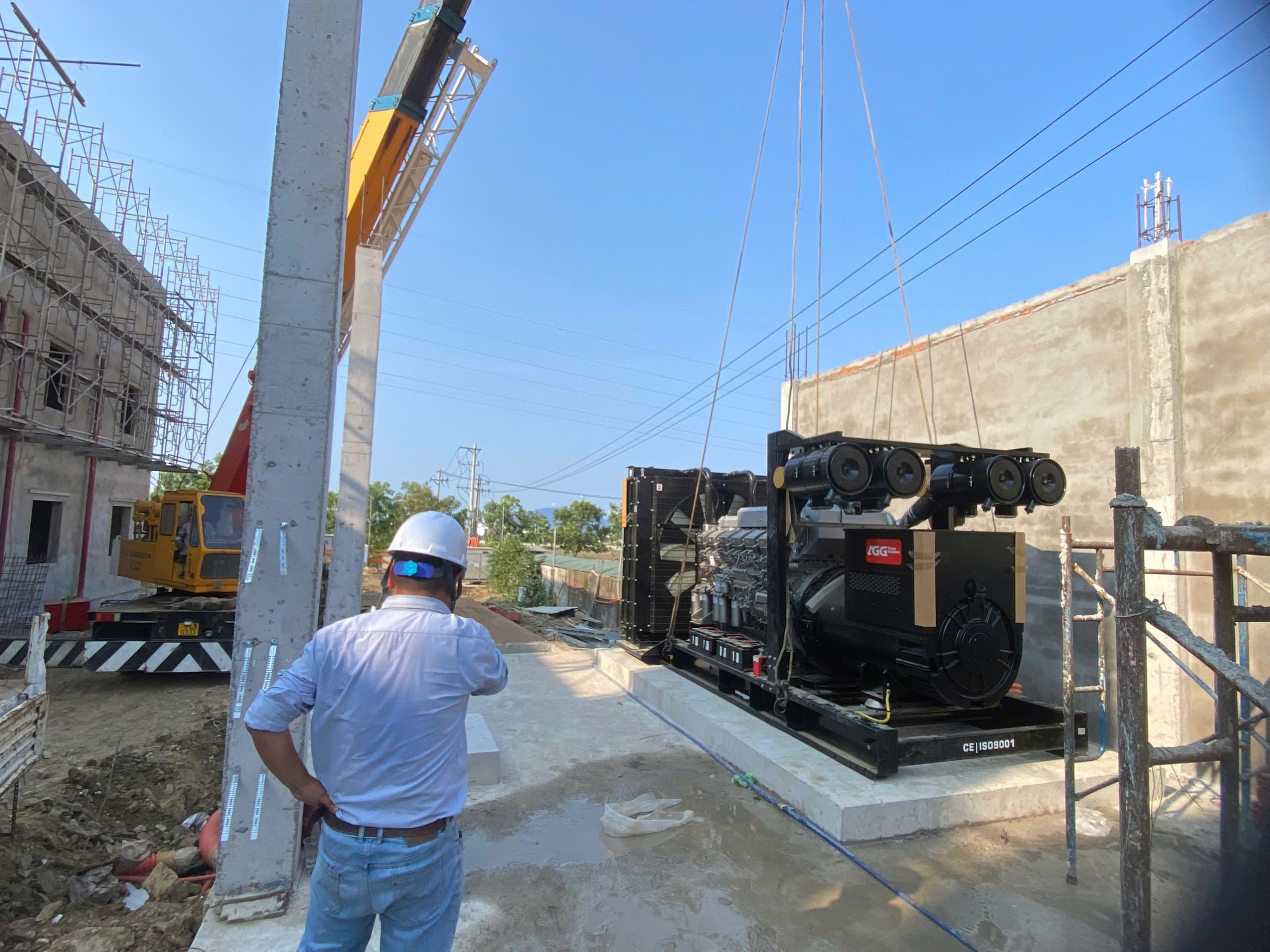 Dịch vụ di dời nâng hạ máy móc công nghiệp tại Ninh Thuận 