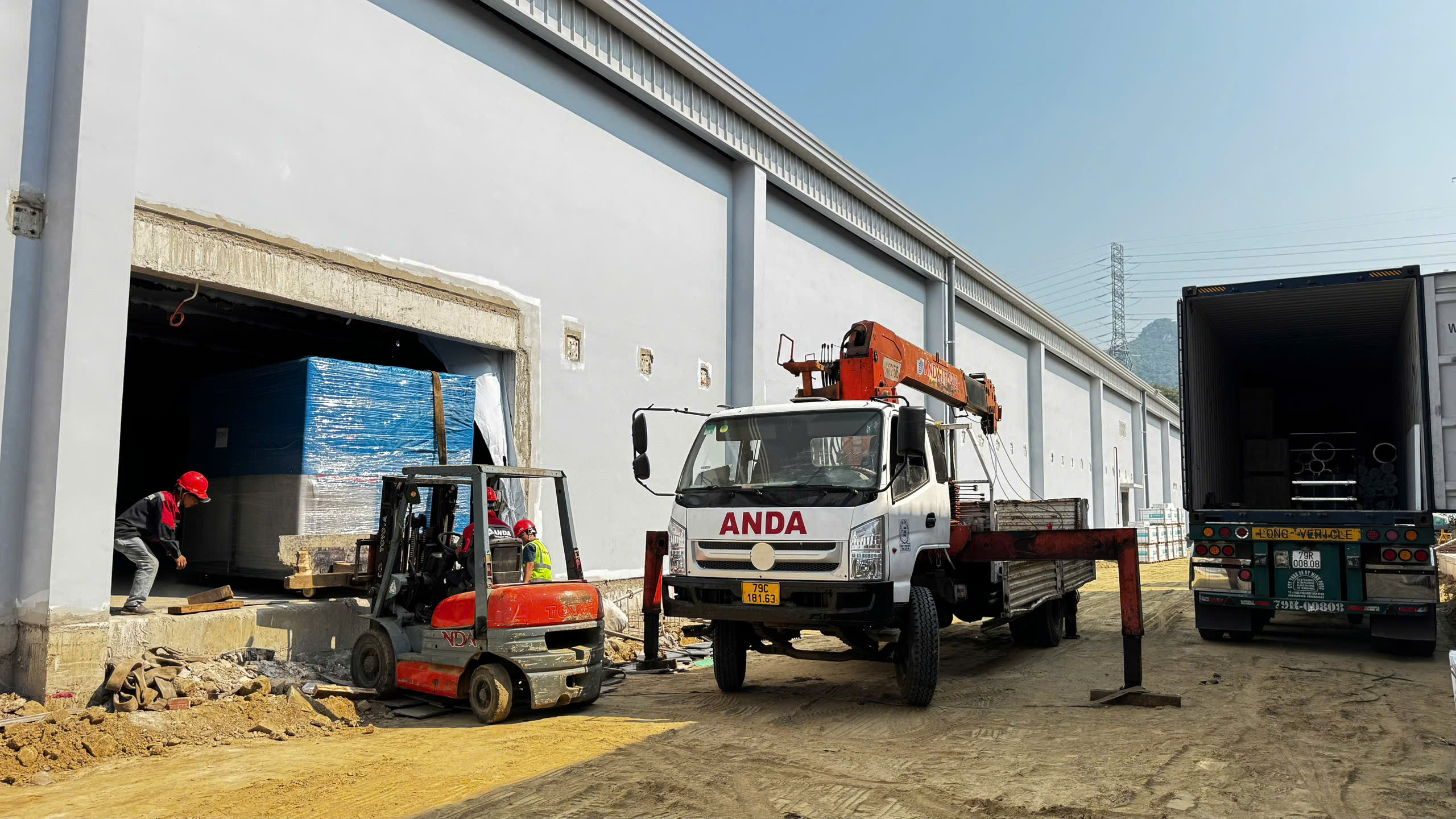 Di dời máy móc nhà xưởng trọn gói giá rẻ
